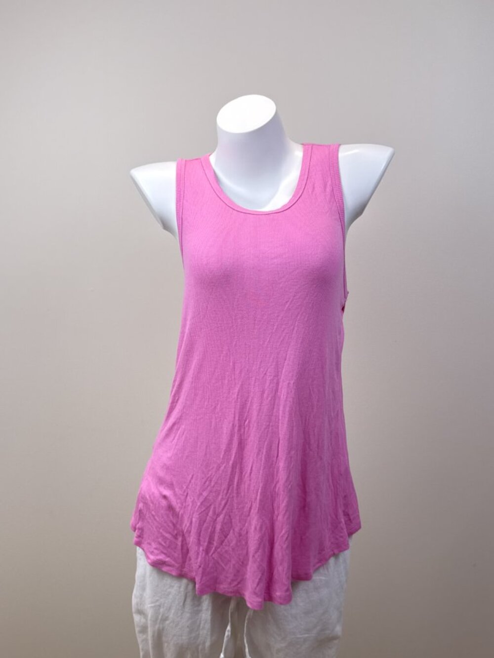 Balance Collection Womens M Pink Ribbed Knit Tank Top Scoop Neck Racerback
